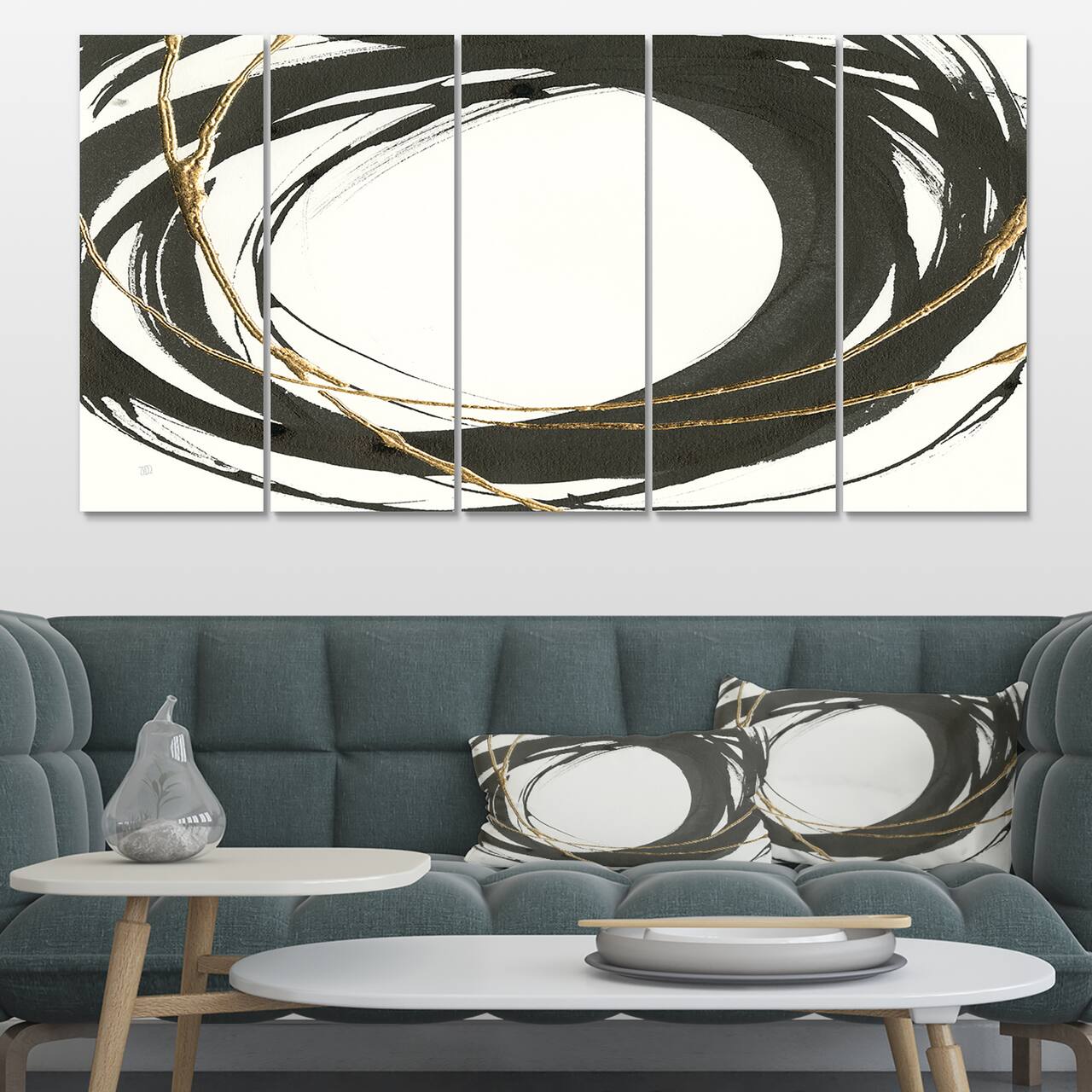 Designart - Gold Glamour Circle II - Posh & Luxe Premium Canvas Wall Art